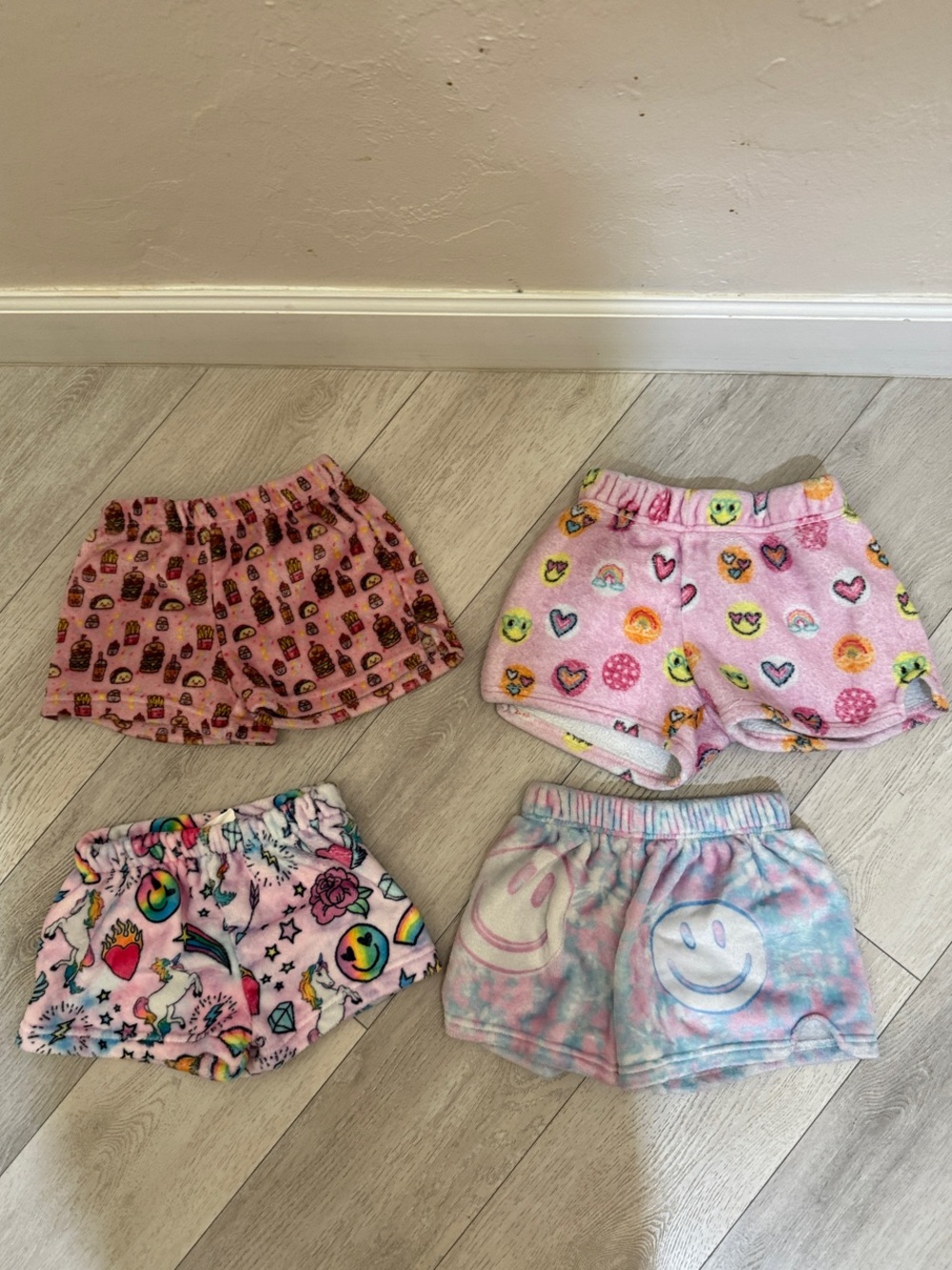Girls Plush Shorts Bundle - Cozy Smiley & Motif Styles